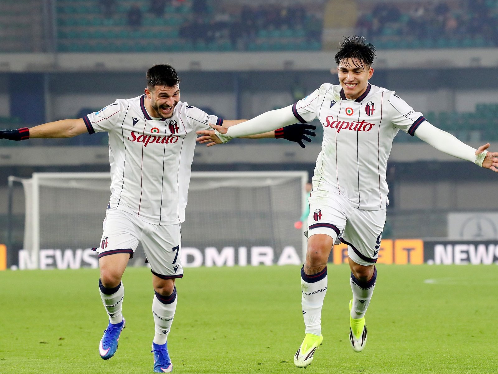 otro gol de Santi Castro y asistencia de Benja Domínguez para el triunfo contra Verona