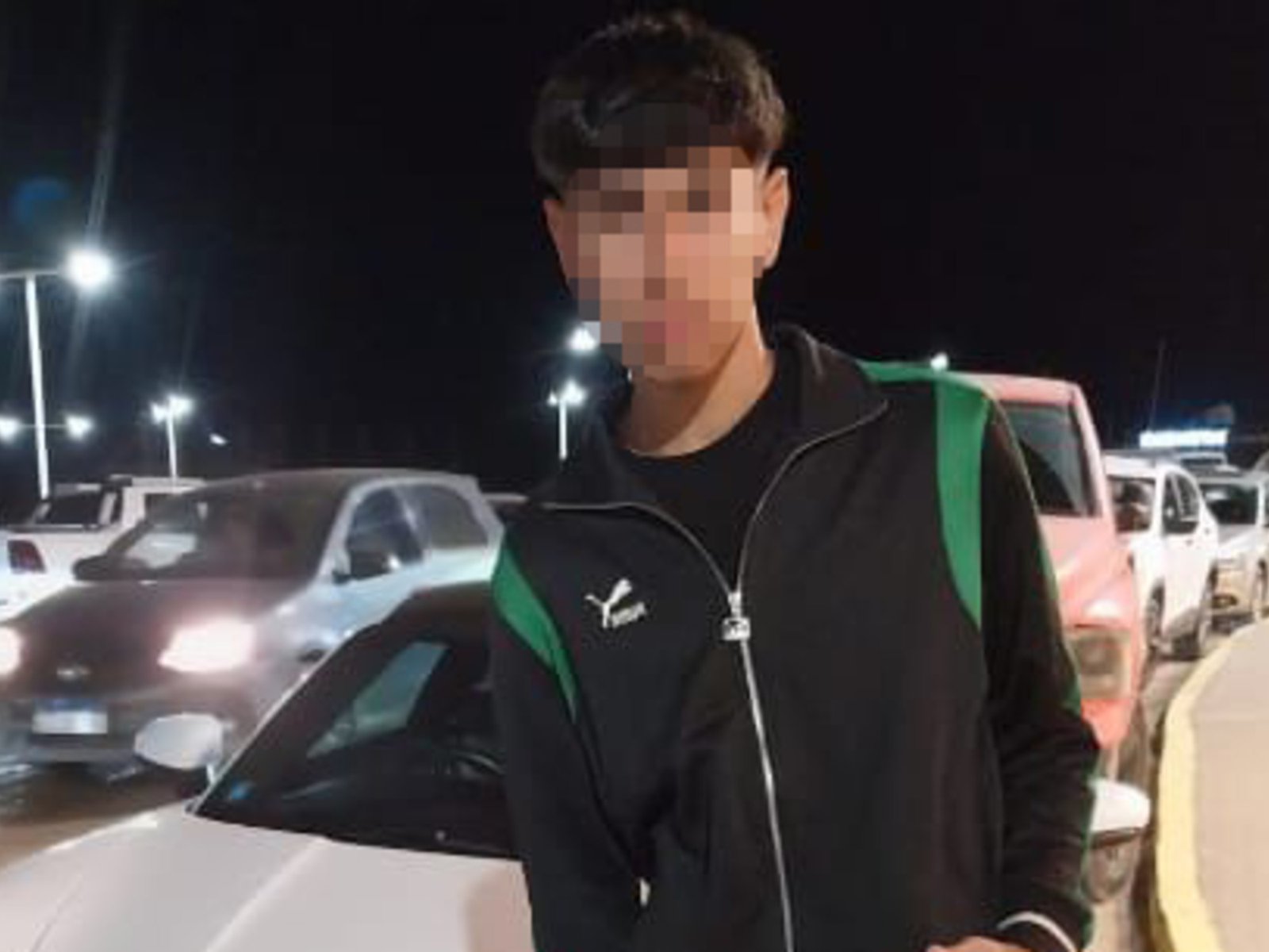 un chico de 16 años estaba de vacaciones y resultó herido al ser atacado por una patota