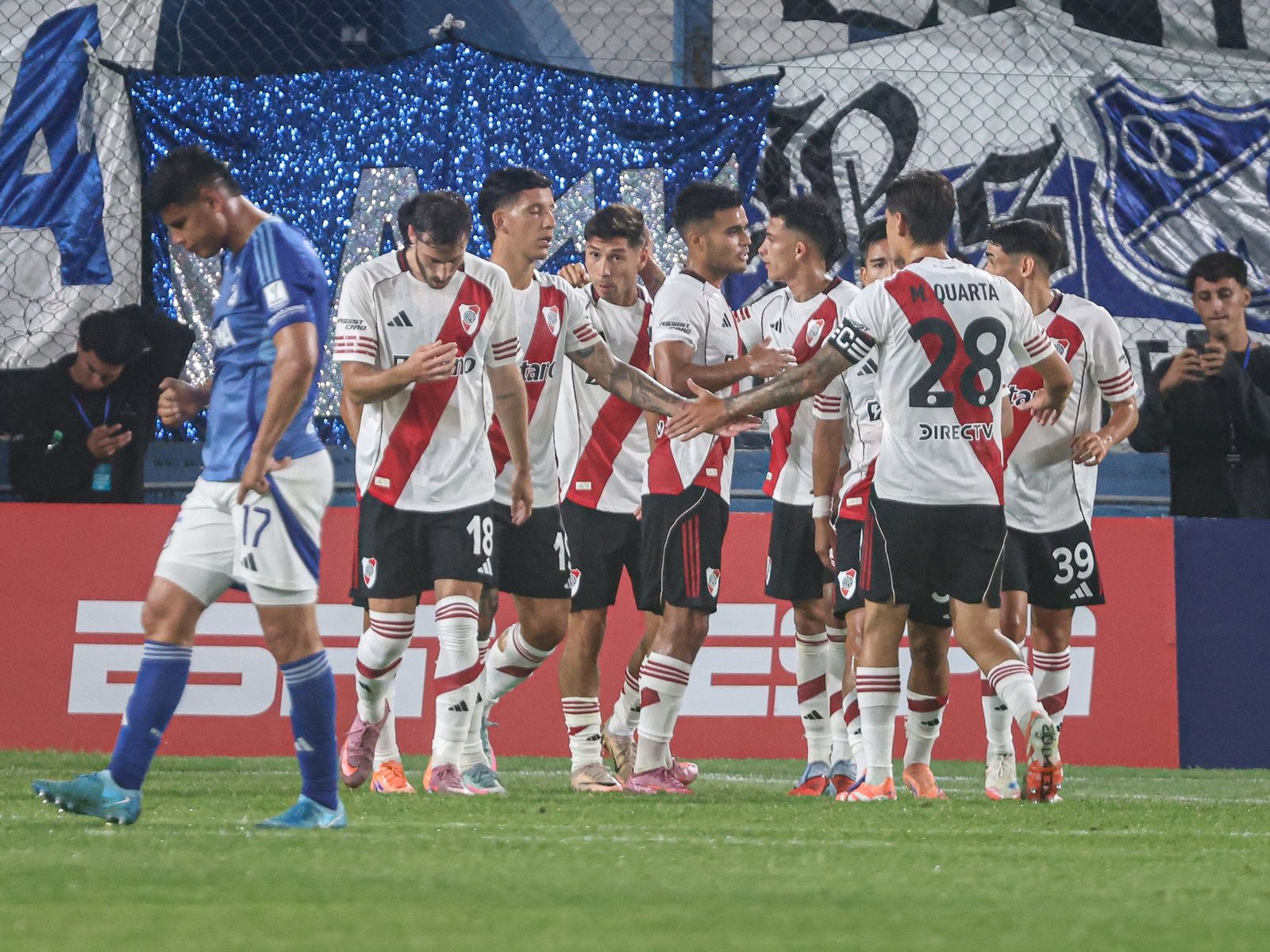 victoria ante Millonarios con el debut de un juvenil y dos refuerzos en cancha
