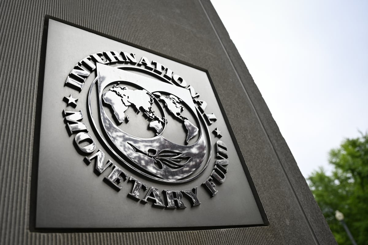 Argentina acude a Estados Unidos para cancelar un nuevo vencimiento de deuda con el FMI