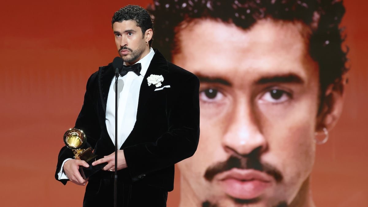 Bad Bunny, en los Grammy: “Fuera ICE. No somos salvajes, no somos animales, no somos aliens. Somos humanos” | Entretenimiento en Estados Unidos