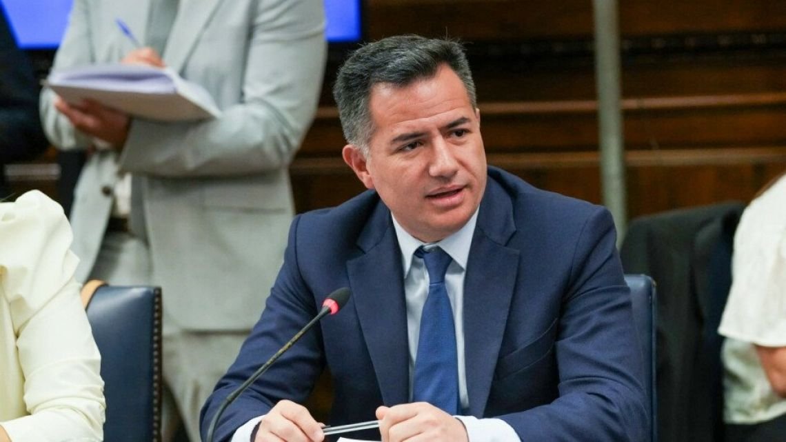 Bornoroni reclamó aprobar la Ley Penal Juvenil tras un grave ataque protagonizado por menores en Córdoba