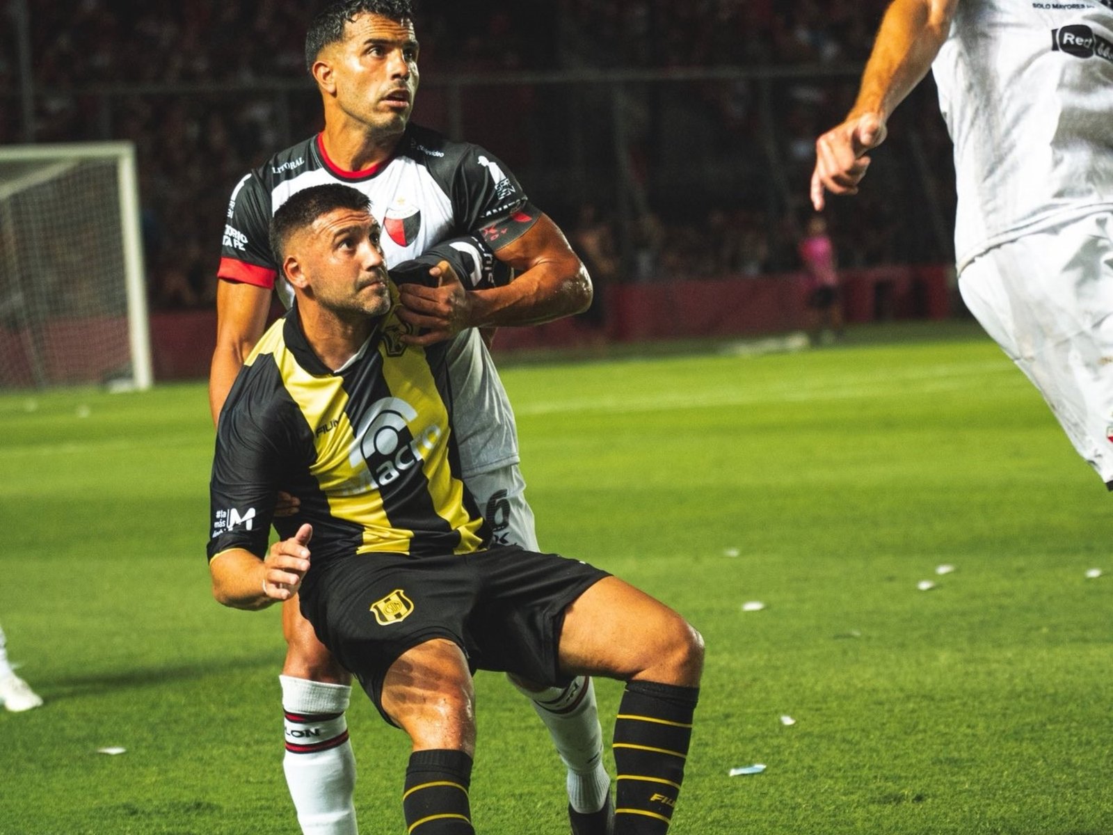 Colón y un debut auspicioso: sólido triunfo ante Madryn :: Olé