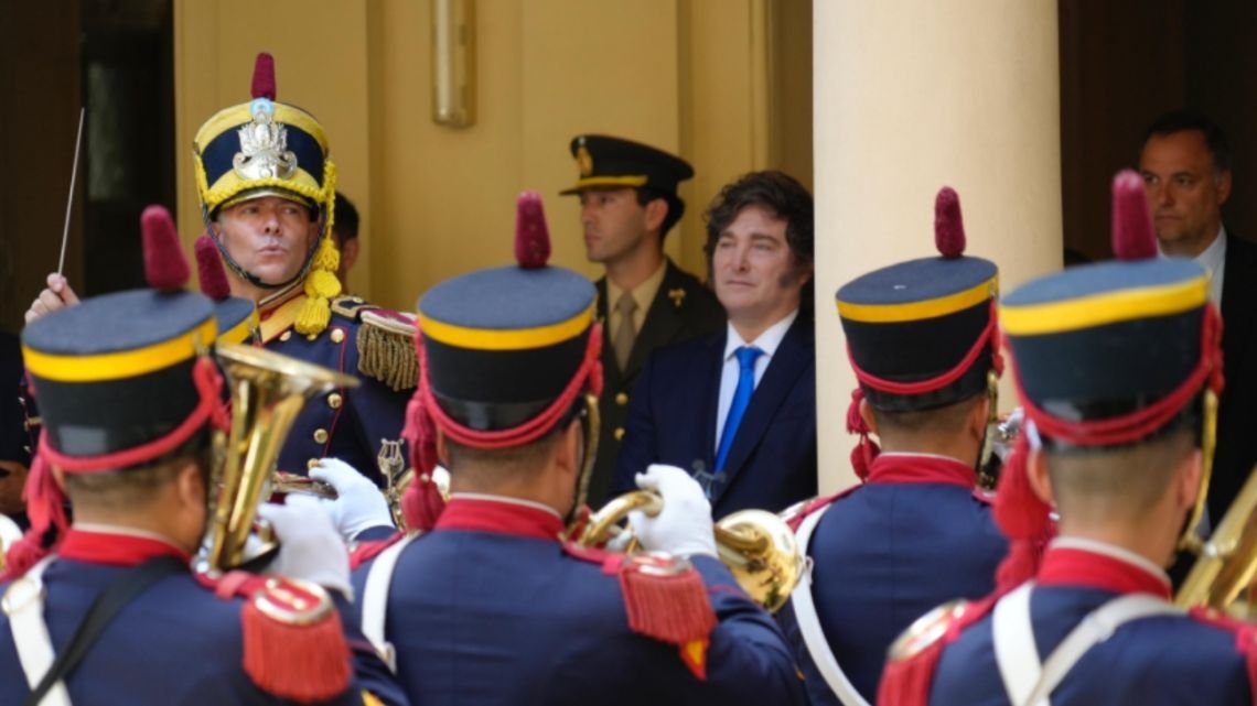 EN VIVO: Javier Milei habla en San Lorenzo en al acto por el sable de San Martín