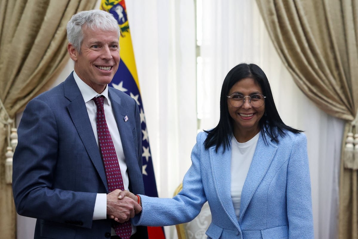 El secretario de Energía de Estados Unidos se reúne en Caracas con Delcy Rodríguez