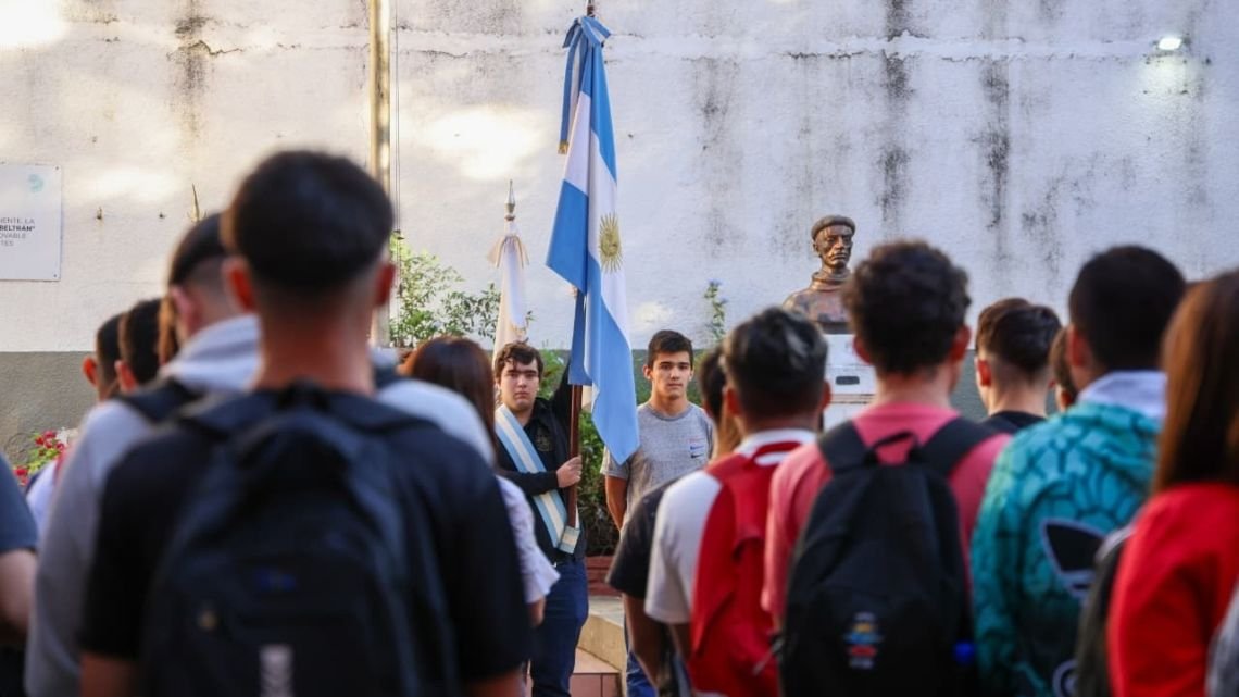 Este año en los secundarios de CABA se permitirán menos faltas por año