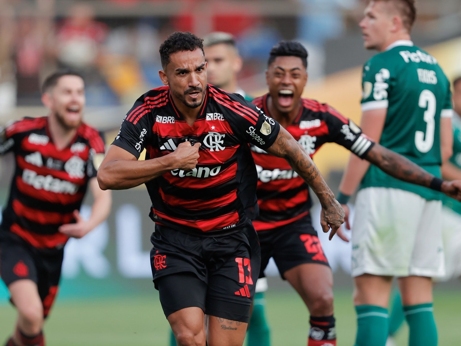 Flamengo quiere ser el Real Madrid de América en un fútbol brasileño cada día más desigual y donde se compite acumulando deudas