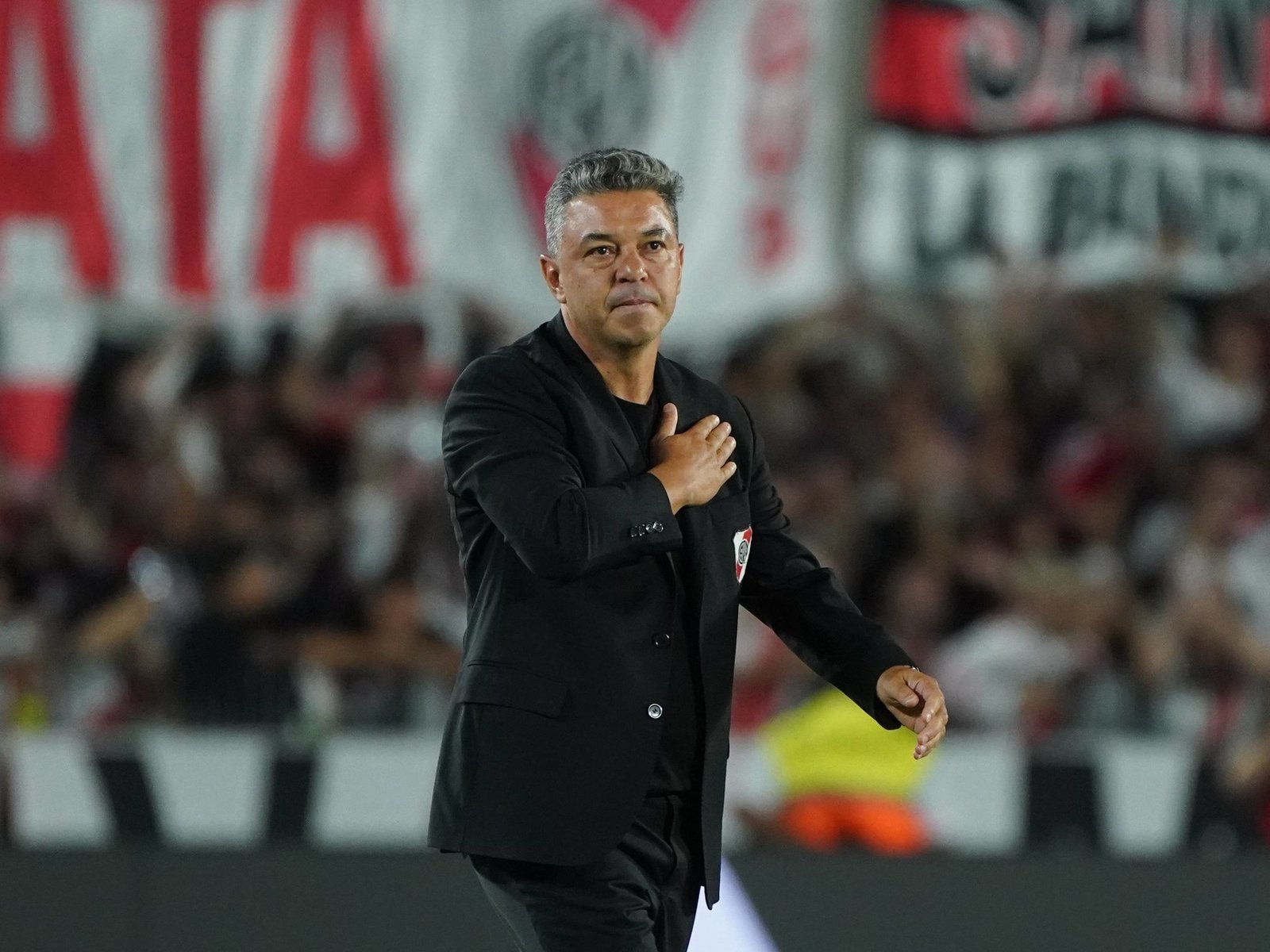 La despedida de Gallardo en River fue con lágrimas, una última caricia a los pibes del club y las señales del poco feeling con los jugadores