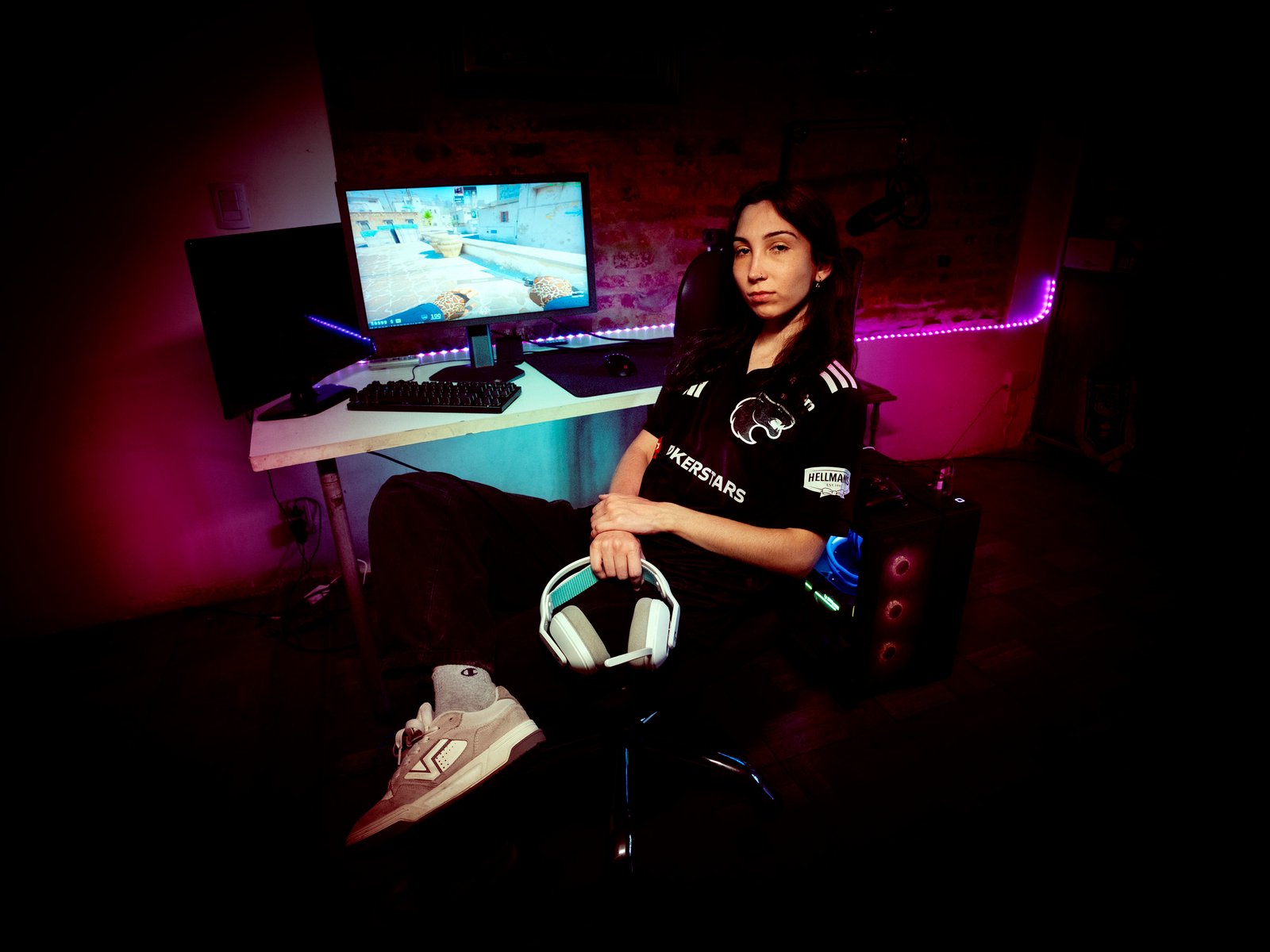 Lucía Dubra, la campeona mundial de Counter-Strike que desafía el machismo en la web: "En Internet hay impunidad"