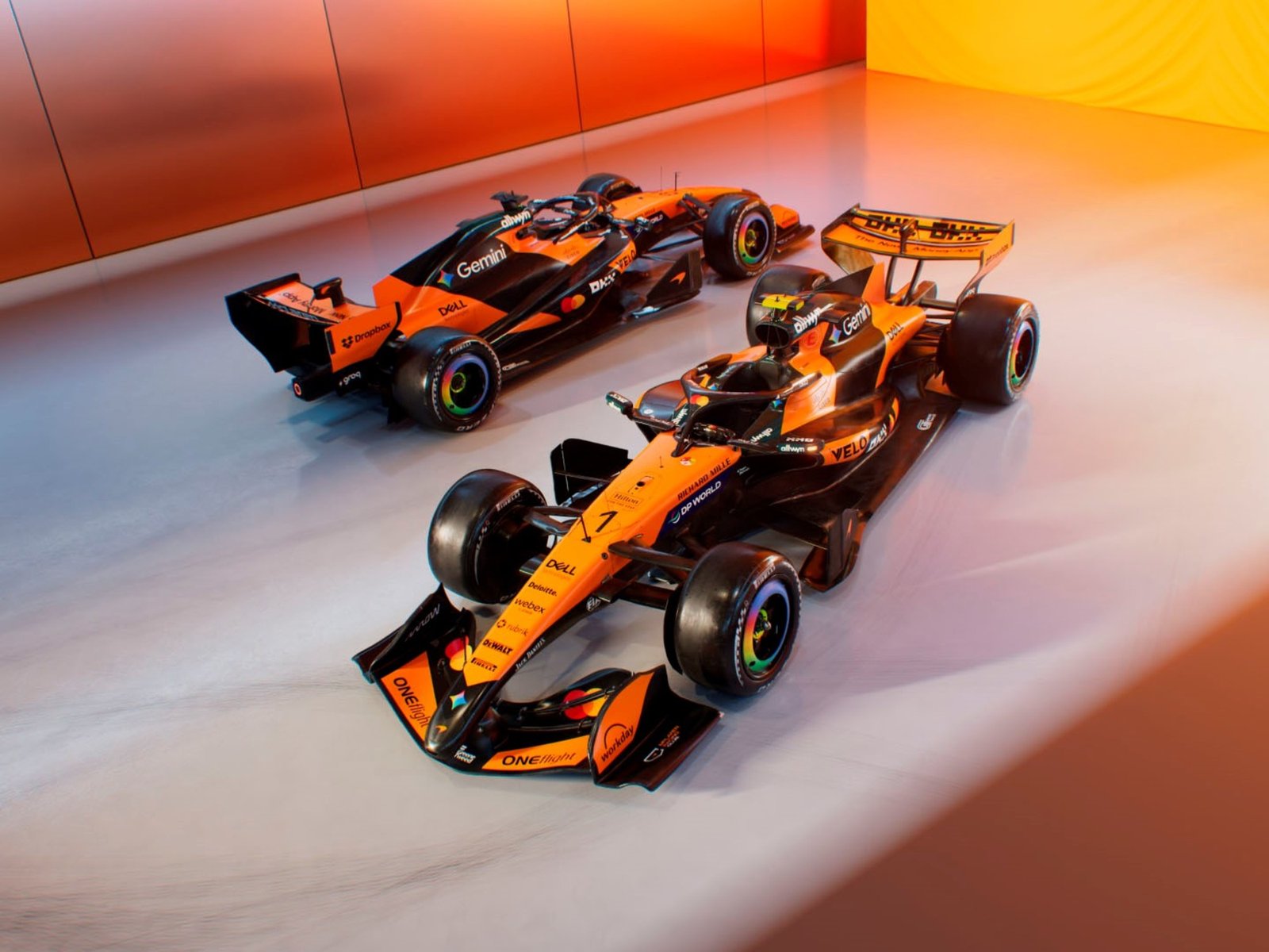 McLaren presentó el MCL40 “un poco más papaya” y apunta a defender sus títulos en la nueva era de la Fórmula 1