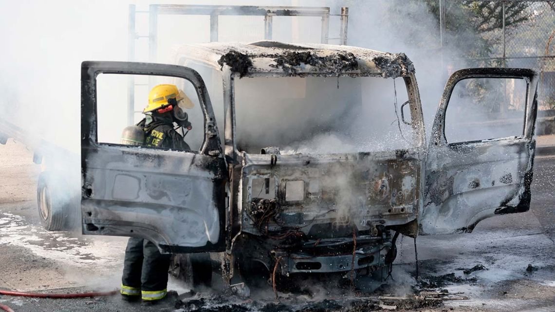 México: El ejército mató a un poderoso jefe narco y estalló la violencia en varias ciudades
