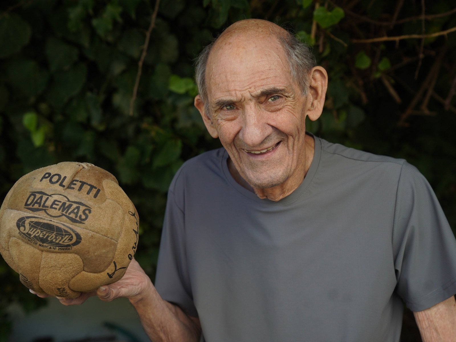 "Nos tildaban de 'antifútbol', pero Racing pegaba más patadas que nosotros y nadie decía nada"