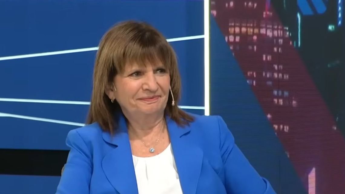 Patricia Bullrich respaldó la Oficina de Respuesta Oficial y disimuló su parecido con NODIO