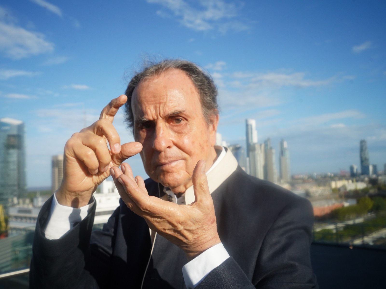 Reconocimiento para Aldo Sessa, el maestro de la fotografía argentina que redobla su apuesta creativa