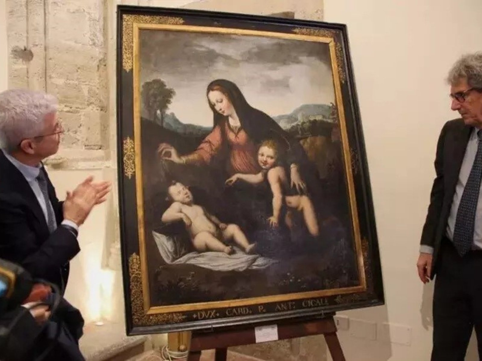 Restauraron en Palermo una de las 15 copias conocidas de la ‘Virgen del Velo’ pintada por Rafael