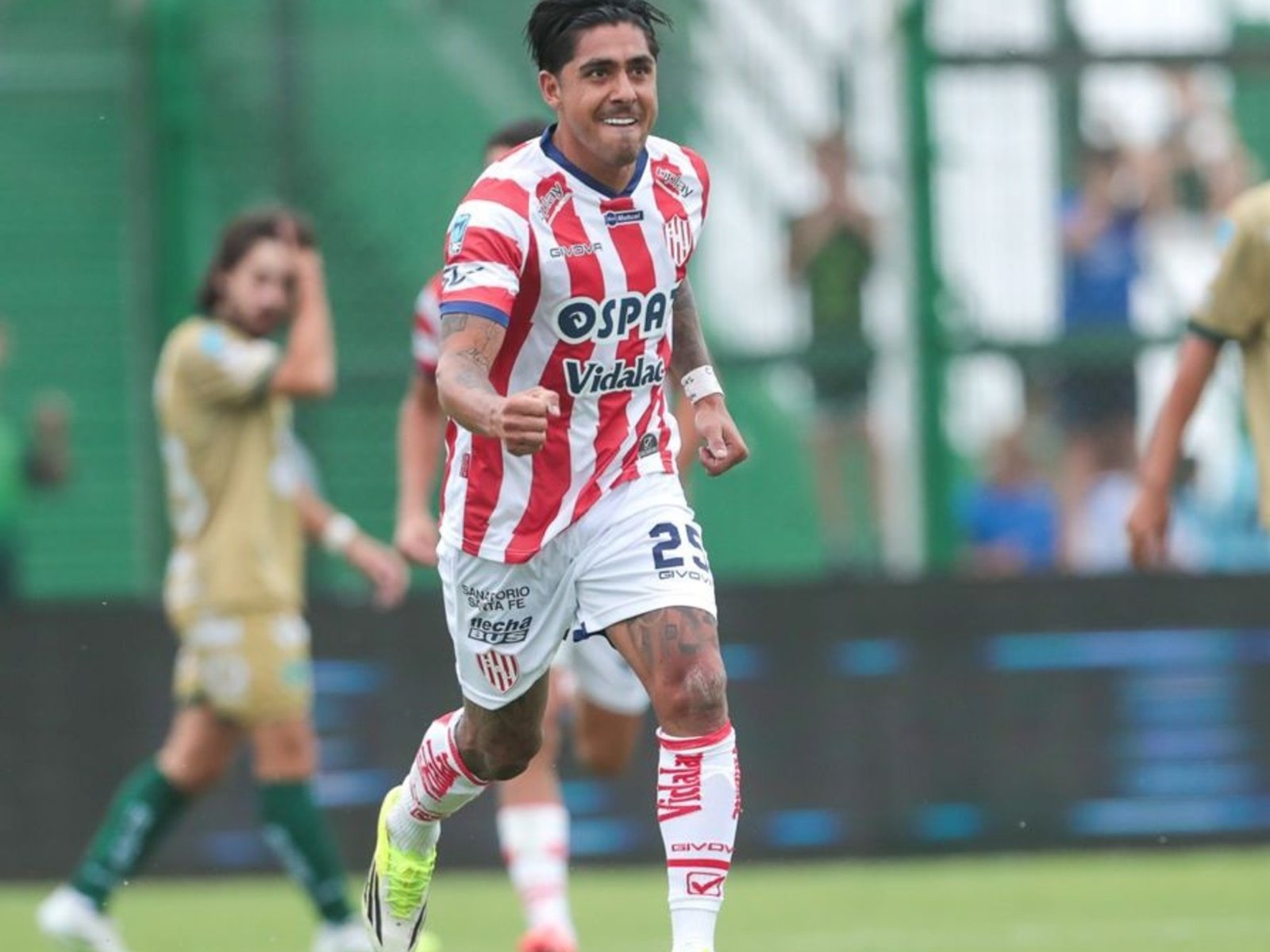 Unión le dio otro golpe a Sarmiento en Junín y dejó al Colorado Sava en la cuerda floja