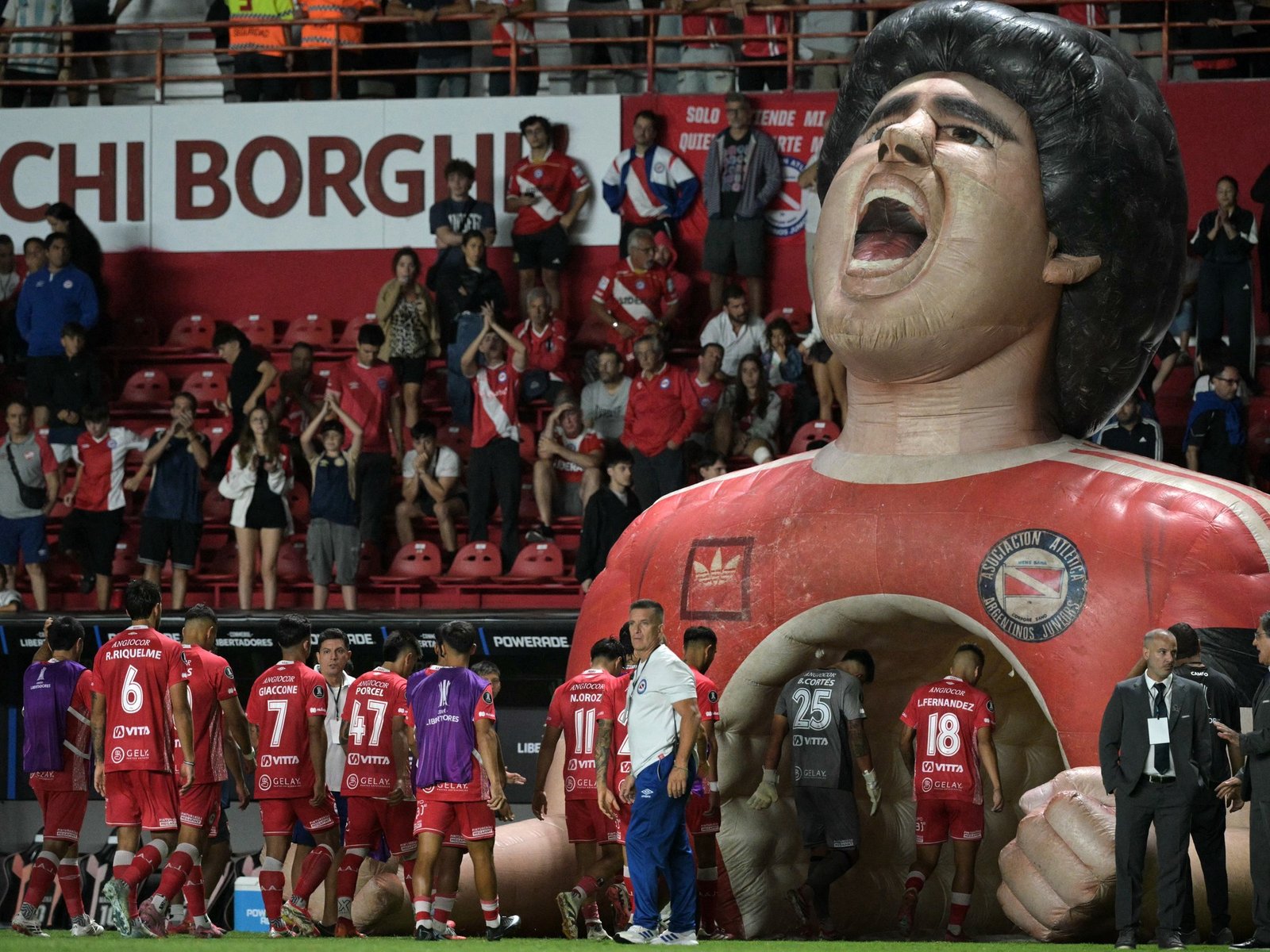 Video: Argentinos, la chance del penal errado y afuera de todas las copas :: Olé