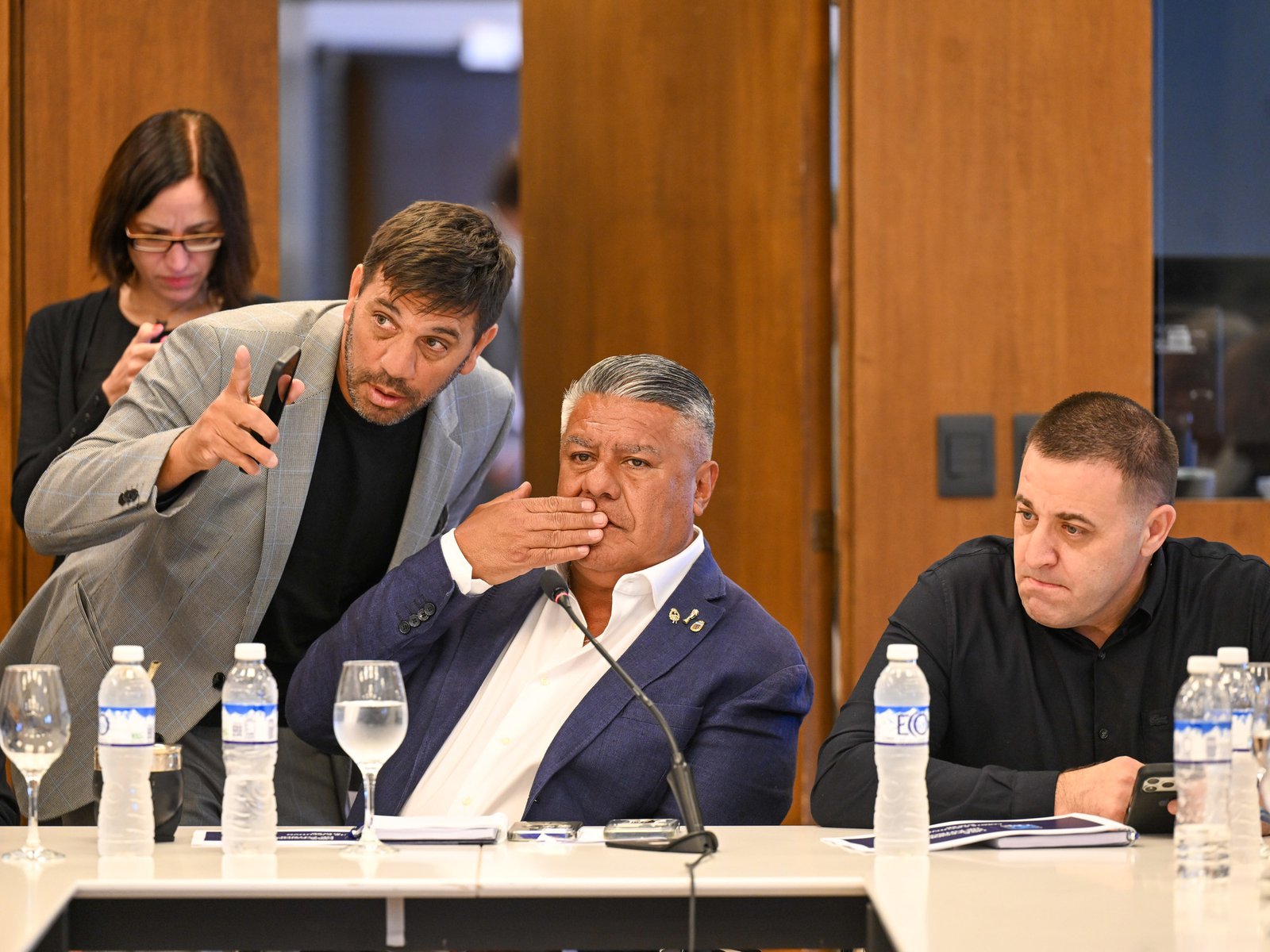 el entramado detrás del paro en el fútbol que impulsan los dirigentes por las denuncias de corrupción contra Tapia y Toviggino