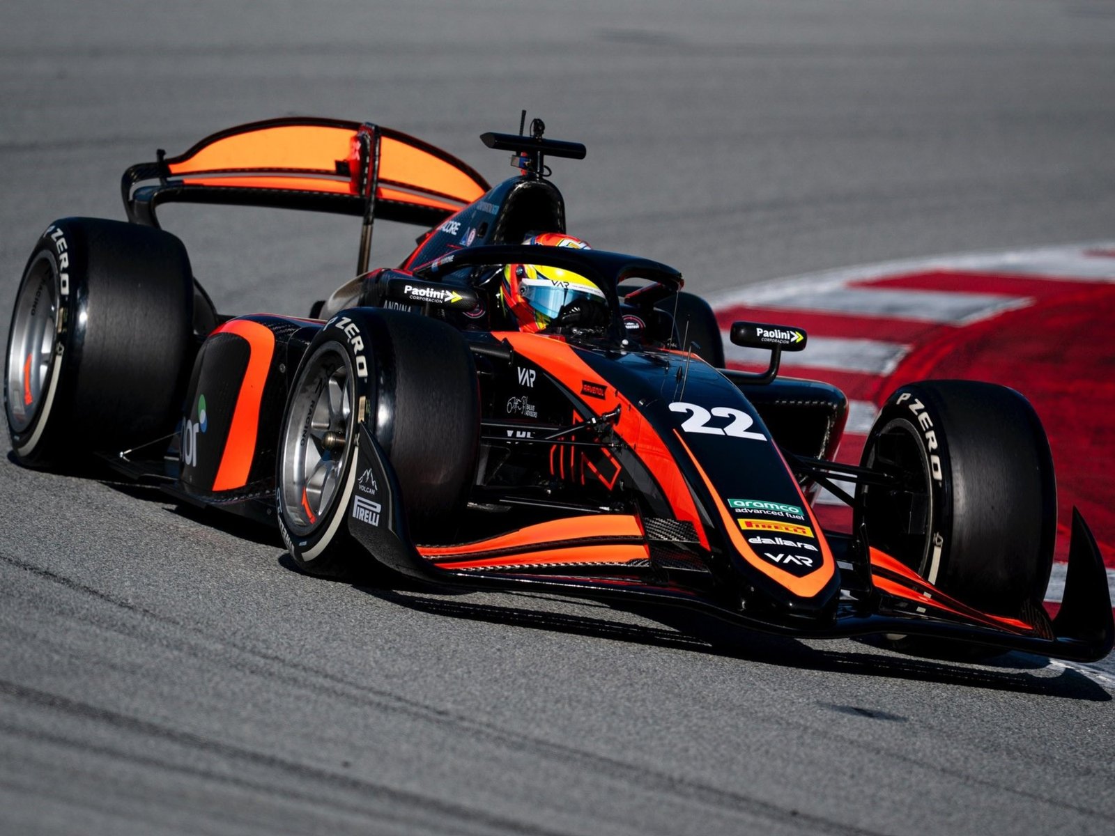 en qué puesto terminó el piloto argentino de Van Amersfoort Racing