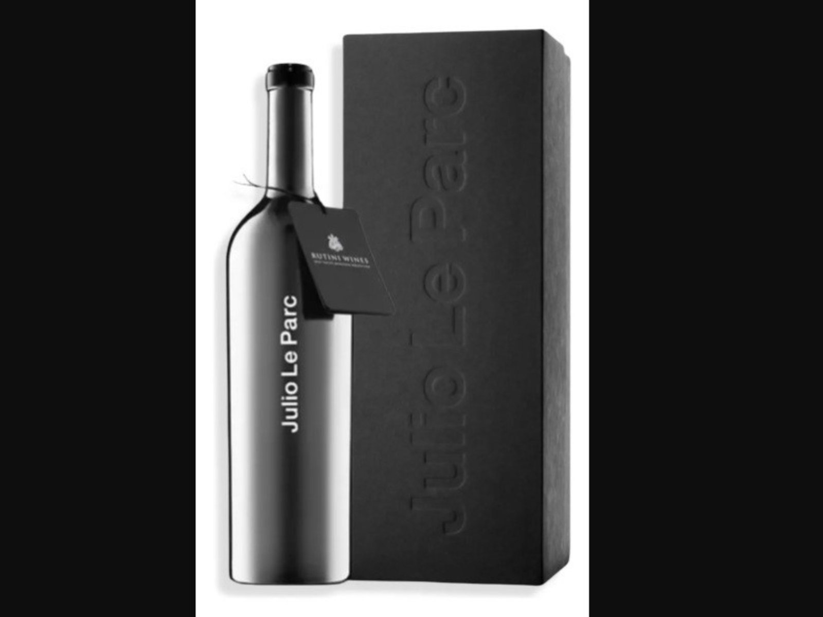 las bodegas transformaron sus botellas en pequeños museos portátiles