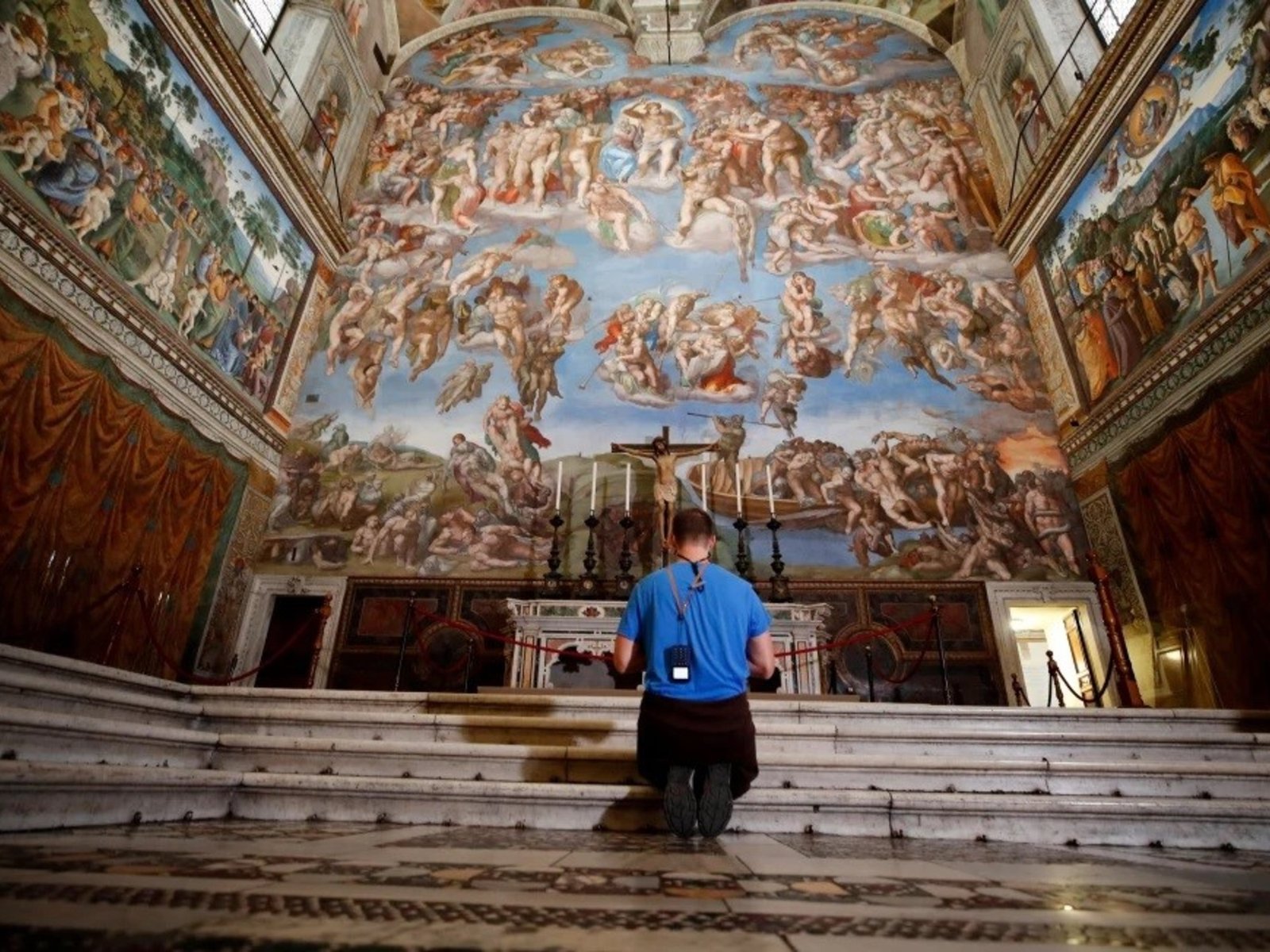 ‘El Juicio Final’ de Miguel Ángel está siendo restaurado por primera vez en 30 años en la Capilla Sixtina