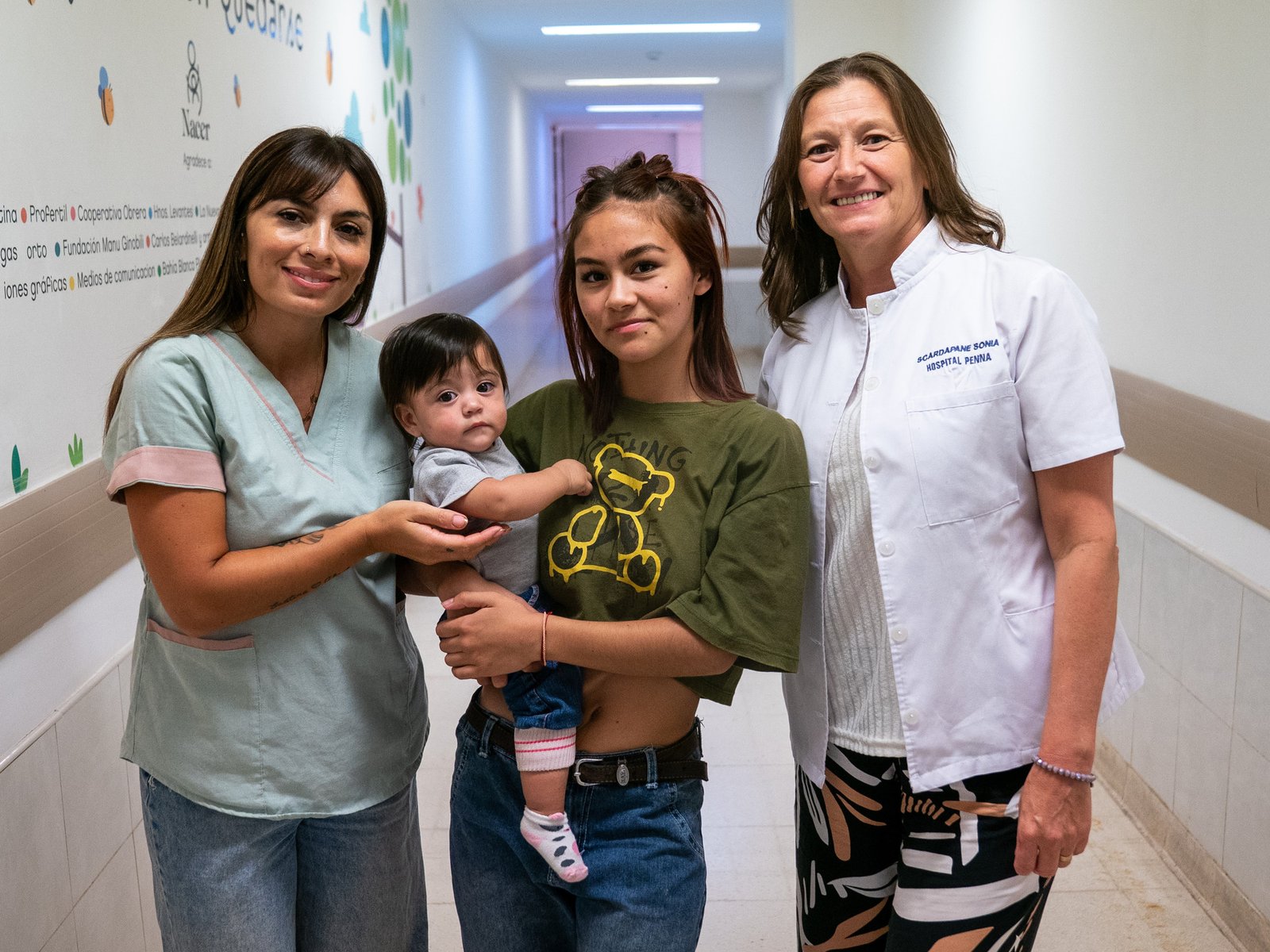 Cómo está hoy Amely, la beba del heroico rescate del subsuelo de un hospital inundado en Bahía Blanca