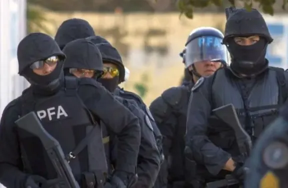 Contrabando: la Policía Federal realizó allanamiento en barrio Laprida