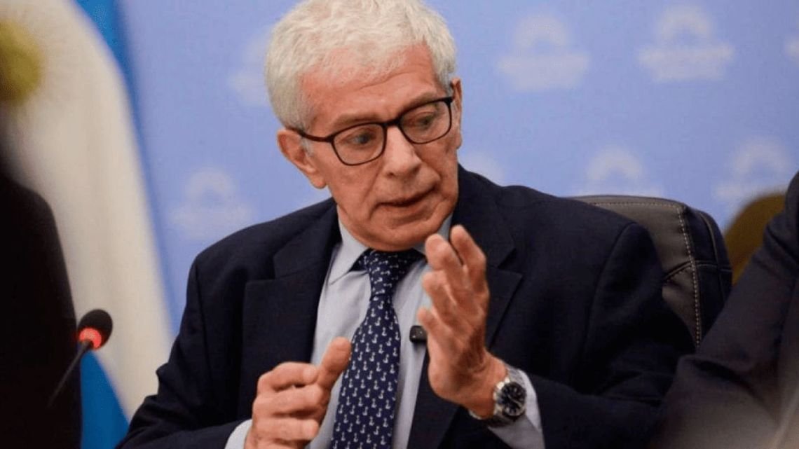 Cúneo Libarona defendió a Adorni tras la polémica y negó irregularidades por los viajes