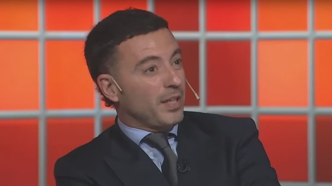 De Loredo propuso "subir la edad de retiro de los policías y mejorar su salario para tener más policías en la calle"