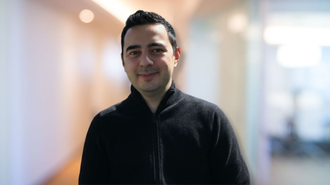 De operador a estratega: la visión de Furkat Kasimov para el email marketing