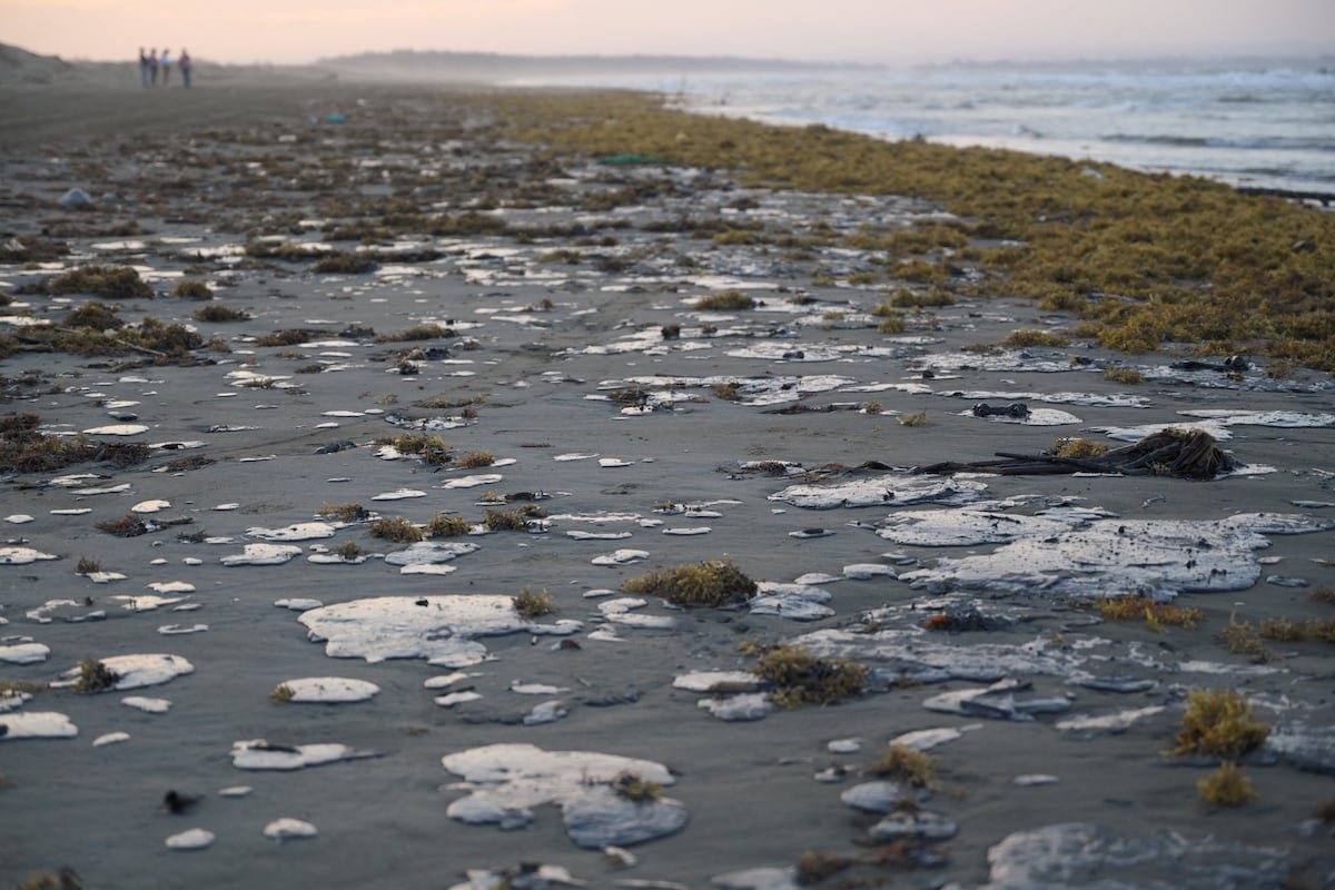 Dos semanas de evasivas mientras el Golfo se llena de crudo