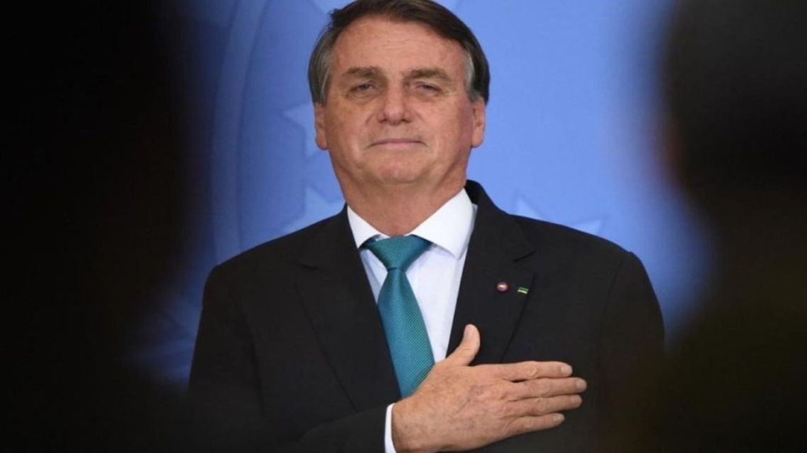 El Tribunal Supremo de Brasil concede prisión domiciliaria temporal a Bolsonaro por razones de salud