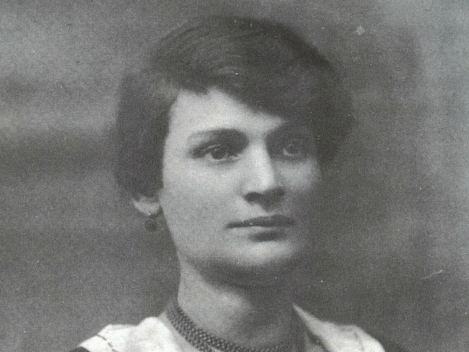 El coraje de Raquel Liberman, la mujer que ayudó a desmantelar la poderosa red de trata Zwi Migdal en los años '30