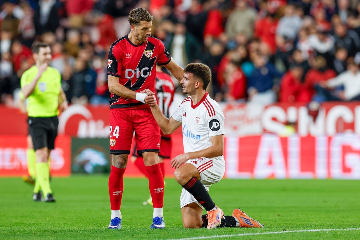 El empate sana al Sevilla y al Rayo, que se alejan a seis puntos del descenso | Fútbol | Deportes