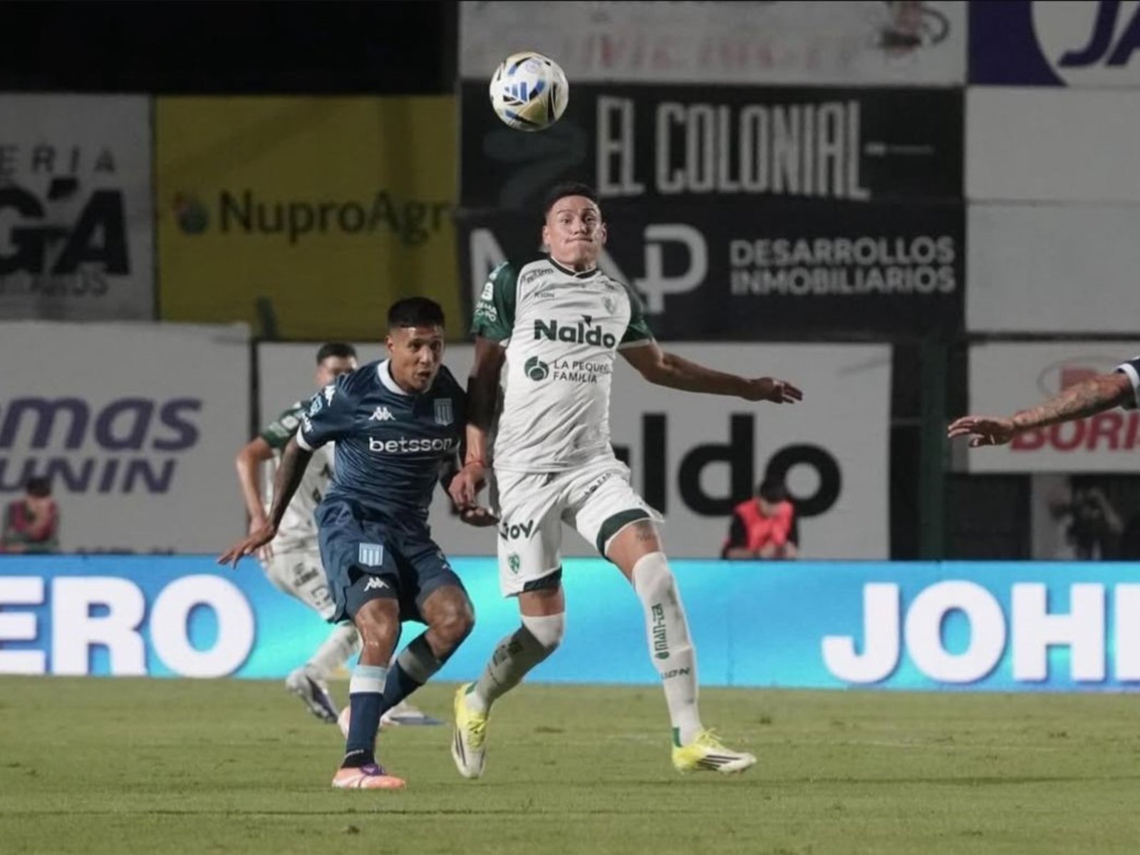 El uno por uno del empate de  Racing con Sarmiento