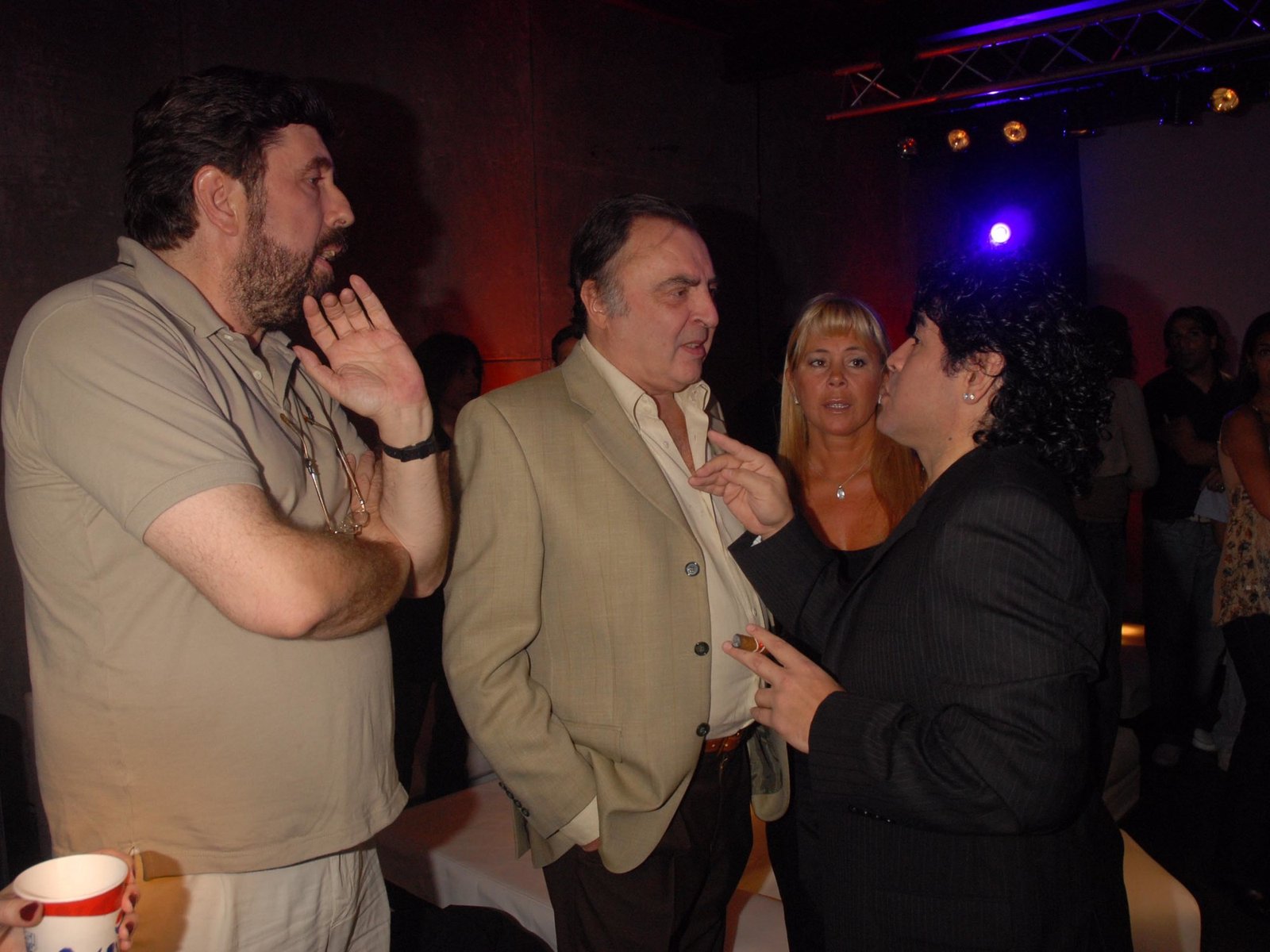 "Fue el Maradona en los relatos", así despidió el mundo del fútbol al relator que marcó una época