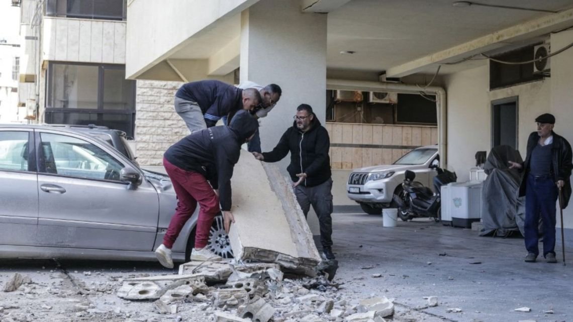 Israel voló un auto con periodistas en Líbano: "Uno de ellos era miembro de élite de Hezbolá"