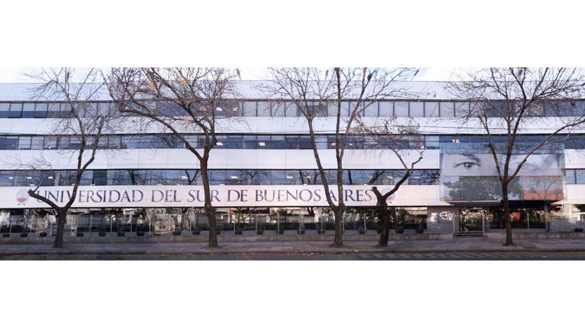 La USBA abre la inscripción para estudiar Comunicación Periodística en la redacción de Perfil