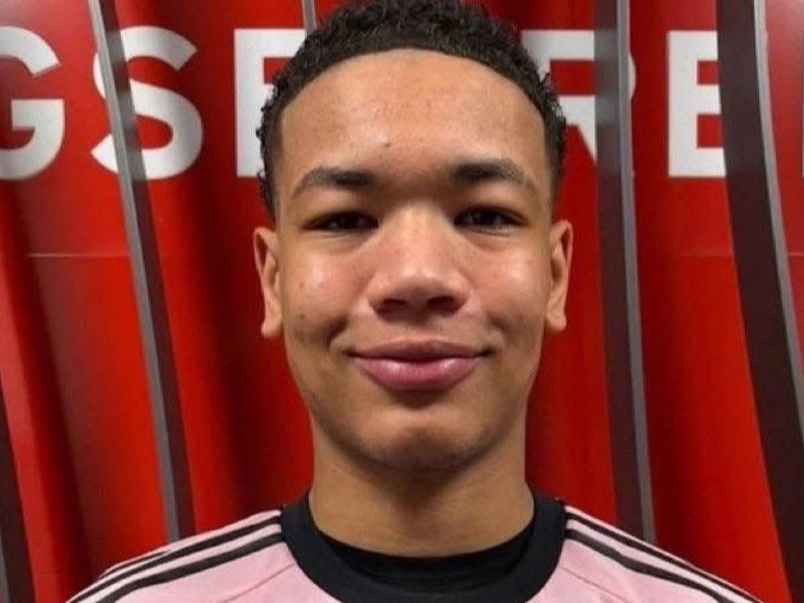 Leonard Prescott, el chico de 16 años que puede ser héroe