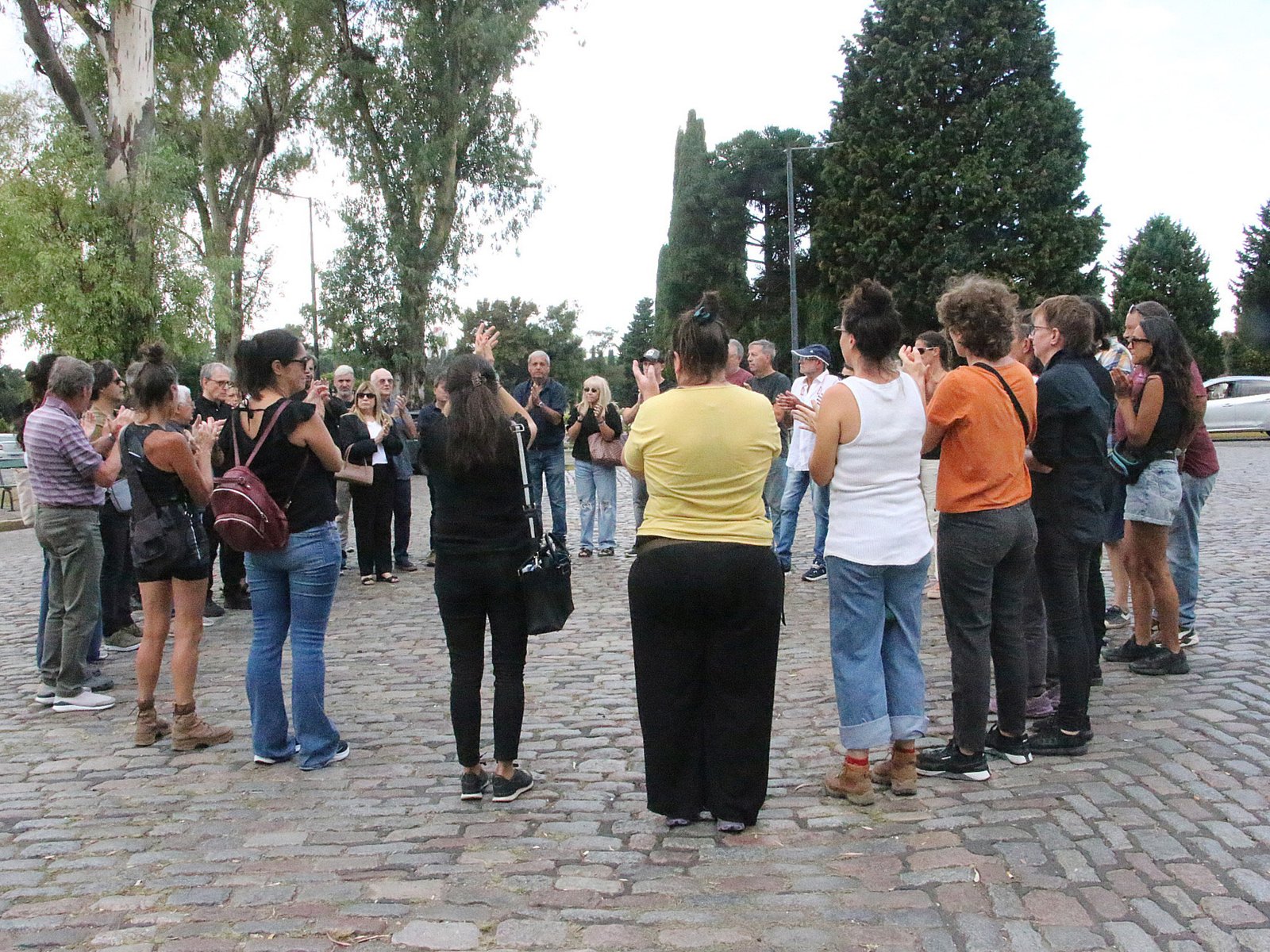 Marcelo Araujo fue despedido en el cementerio de Chacarita pero un desafortunado error provocó el enojo de sus seres queridos