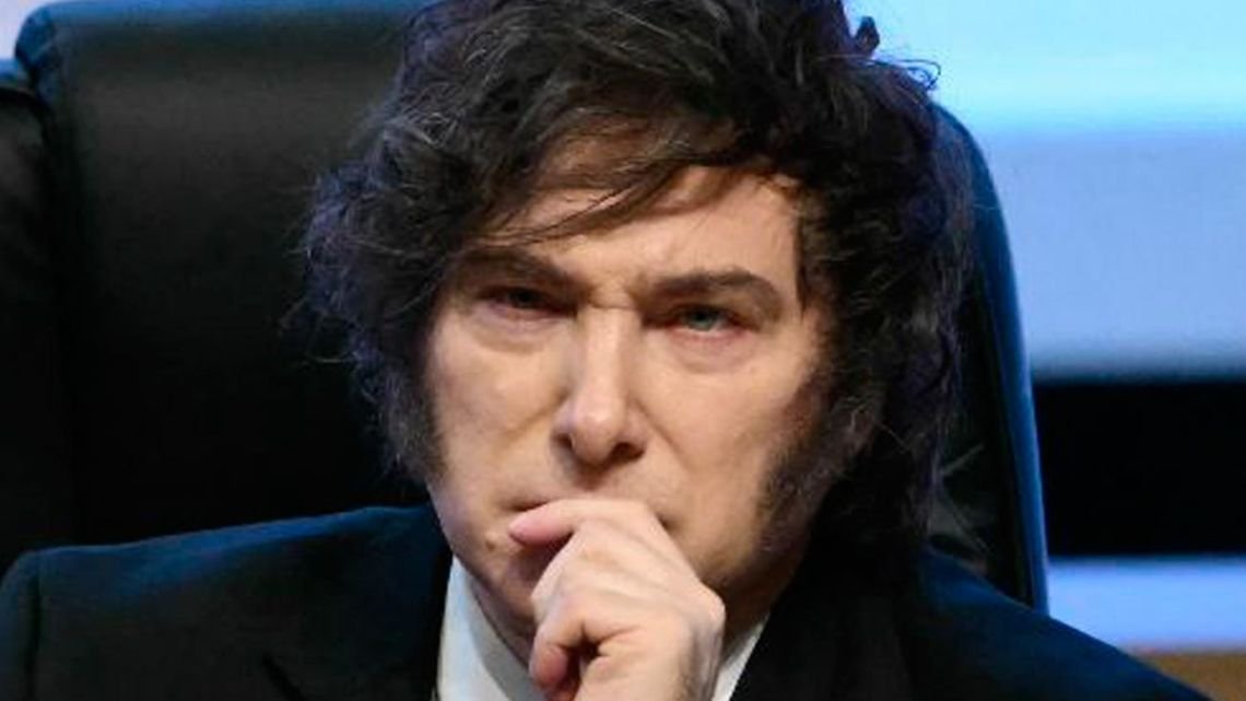 Milei habló de su retiro de la política y aclaró que a él no se lo van a "llevar puesto como a Macri"