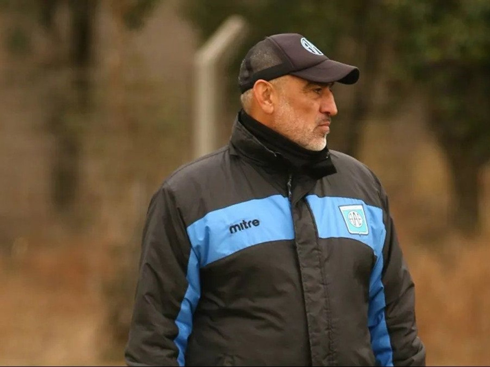 Oficial: Iván Delfino dejó de ser el DT de Estudiantes de Río Cuarto :: Olé