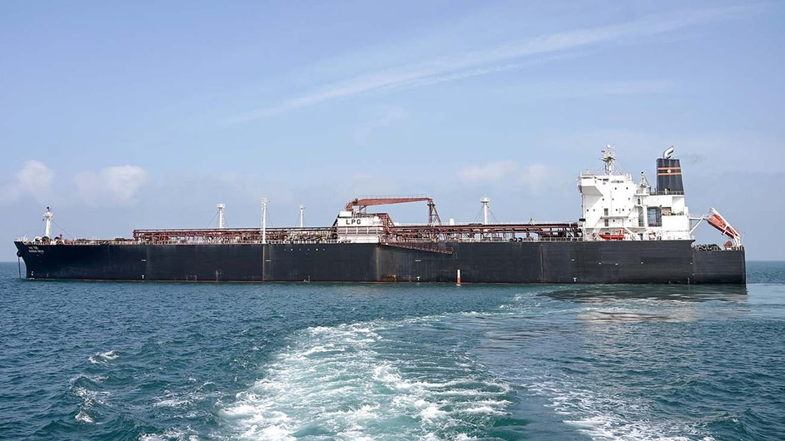 Ormuz se descongela: Estados Unidos reporta un aumento de buques y el fin de la parálisis total