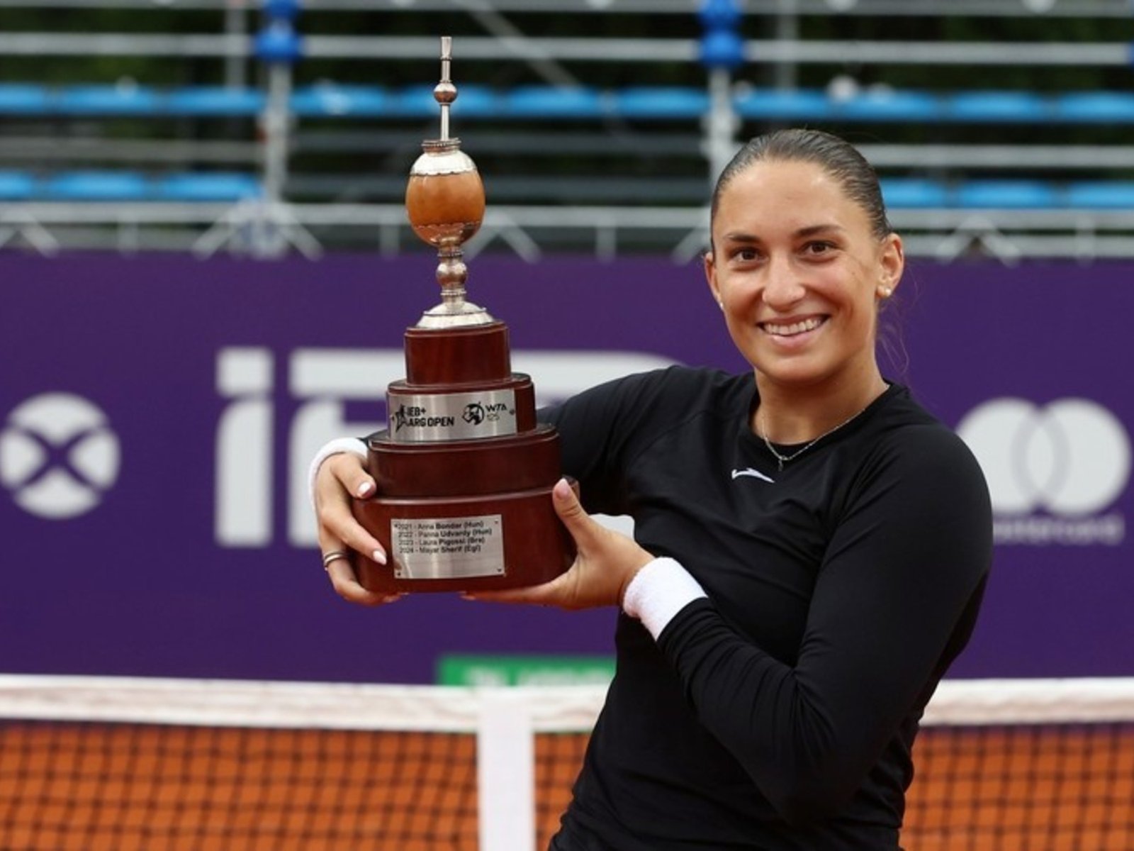 Panna Udvardy, campeona del Argentina Open 2025, se suma a la moda del OnlyFans en el tenis y lo anunció con un posteo en Instagram