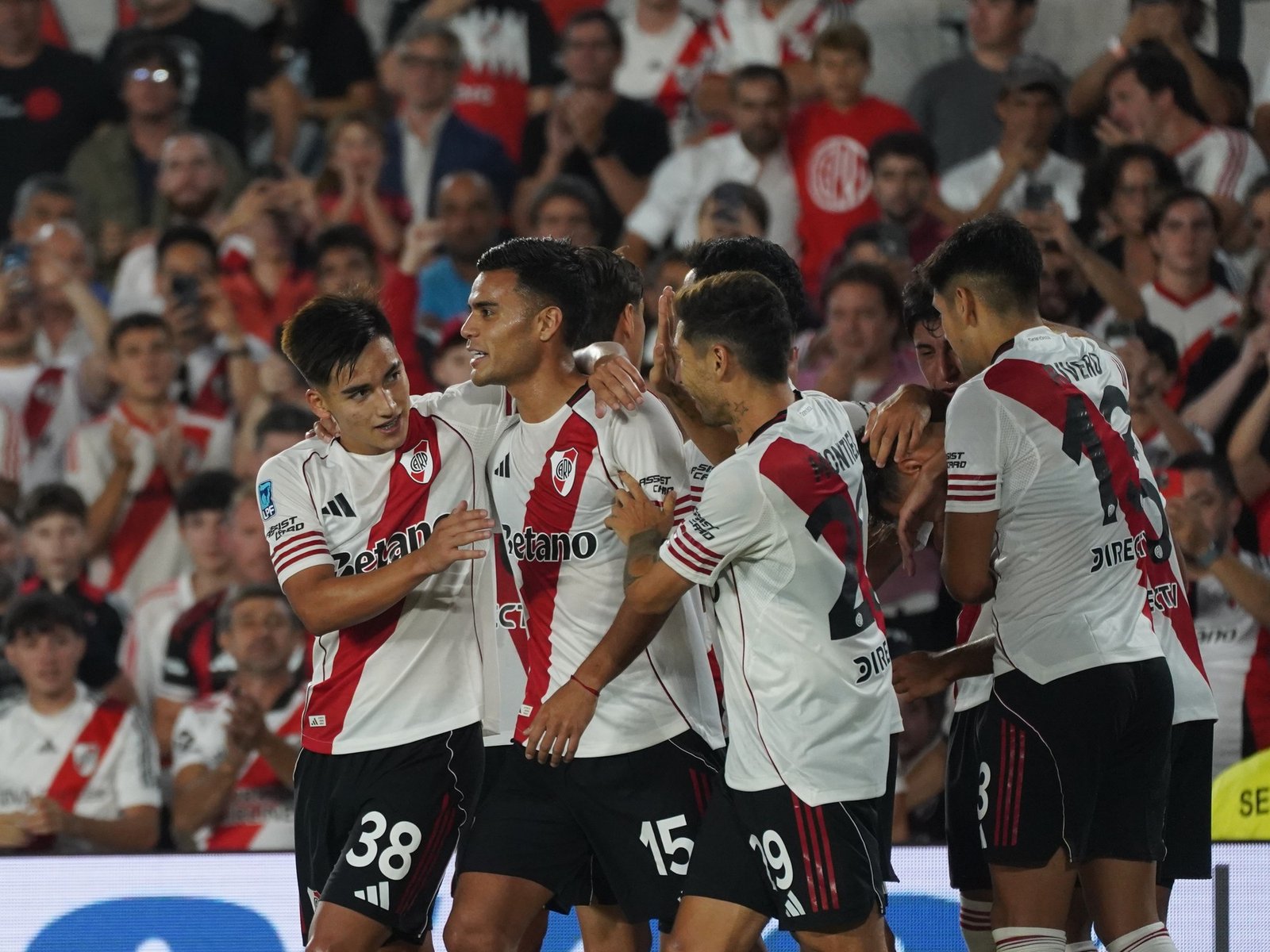 Partidos de hoy, jueves 12 de marzo: horario y por dónde ver fútbol en vivo :: Olé