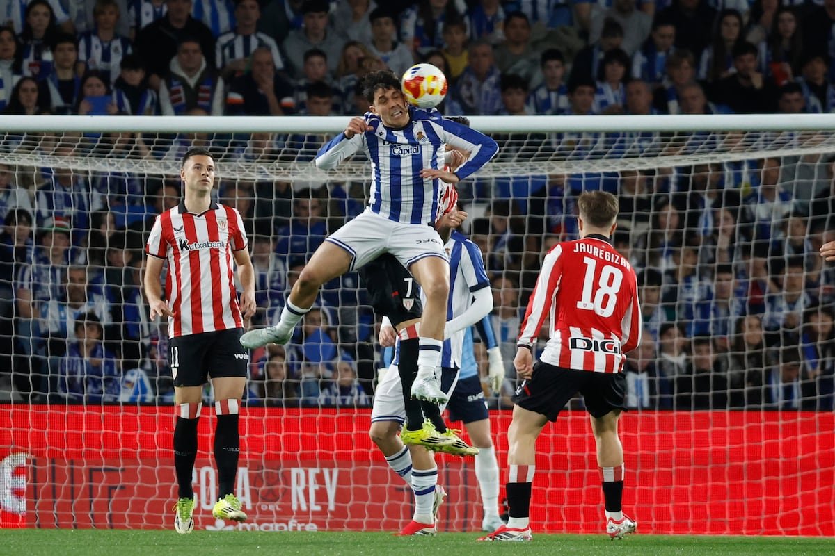 Real Sociedad - Athletic en directo | Las fuerzas se igualan y las ocasiones escasean