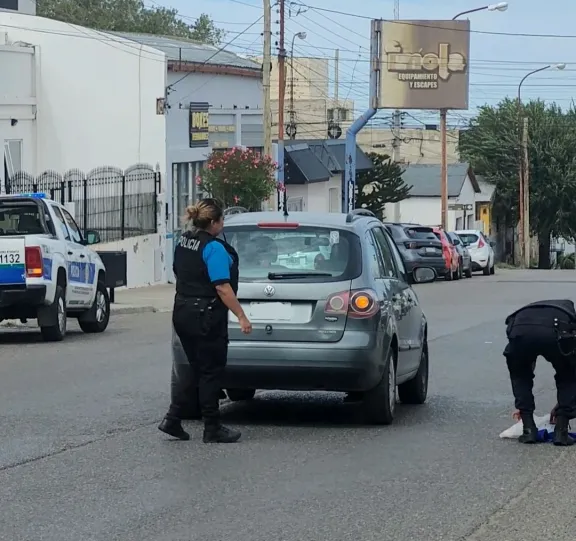 Una mujer fue atropellada en calle Namuncurá