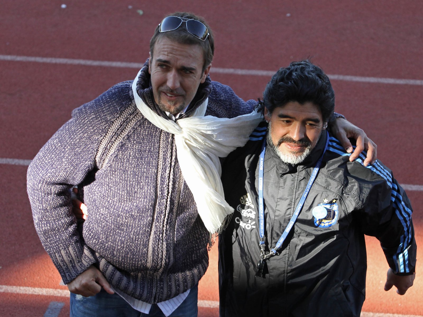 de "murió como un perro" a "no hicimos mucho por él"