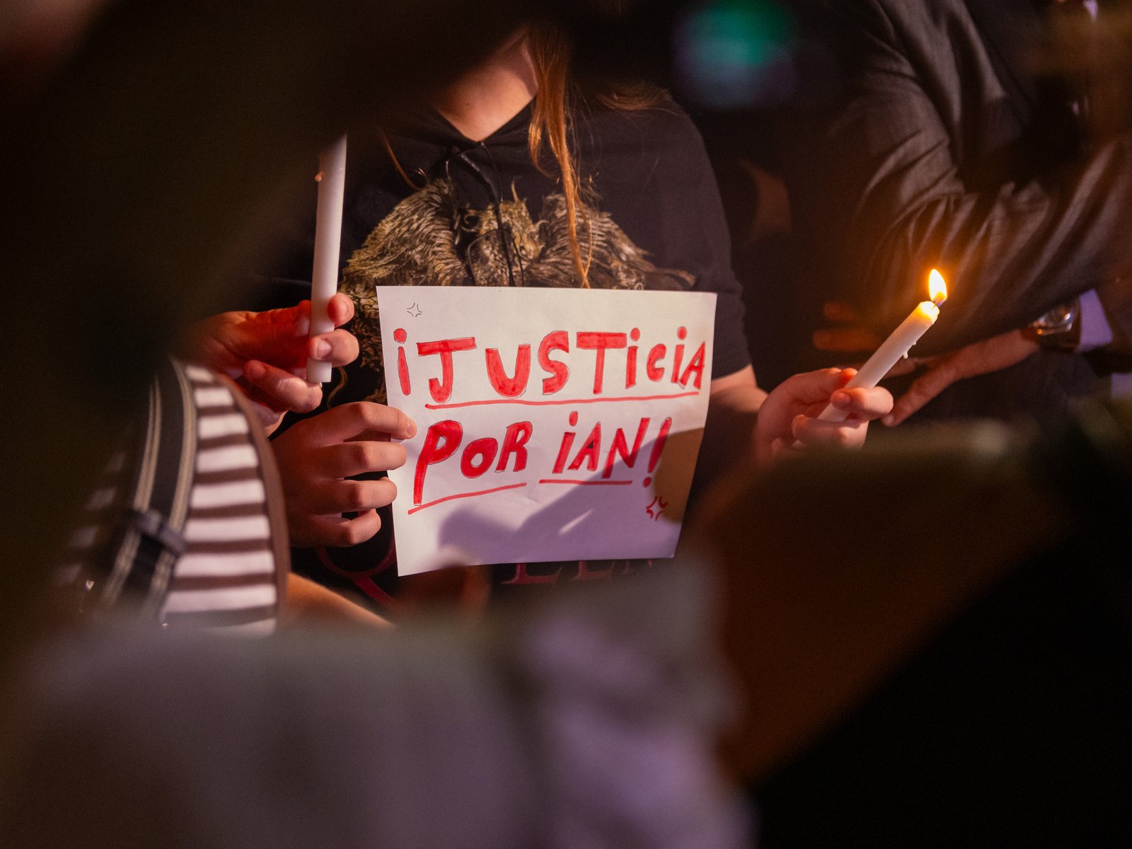 el alumno que lo mató pasó la noche en un lugar confidencial acompañado por su madre