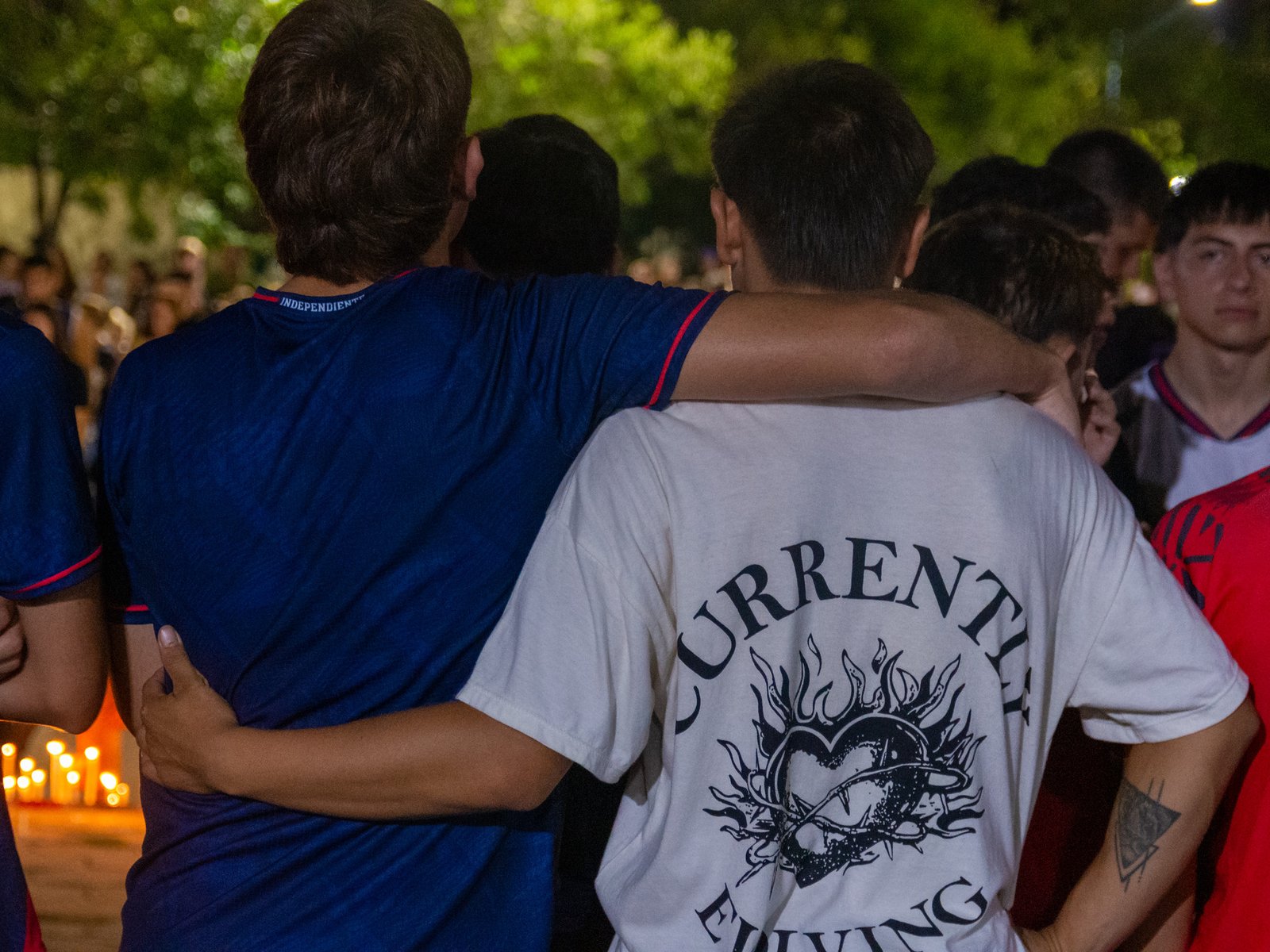 el crudo relato de los amigos del alumno que arrancó a los tiros con una escopeta en un colegio de Santa Fe